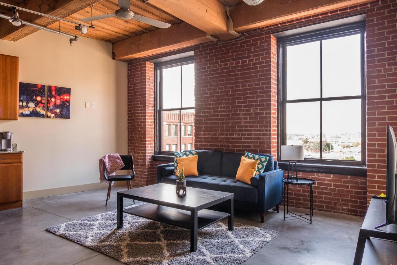 Frontdesk 1209 Washington Ave Apts Downtown St Louis Lägenhet Saint Louis Exteriör bild