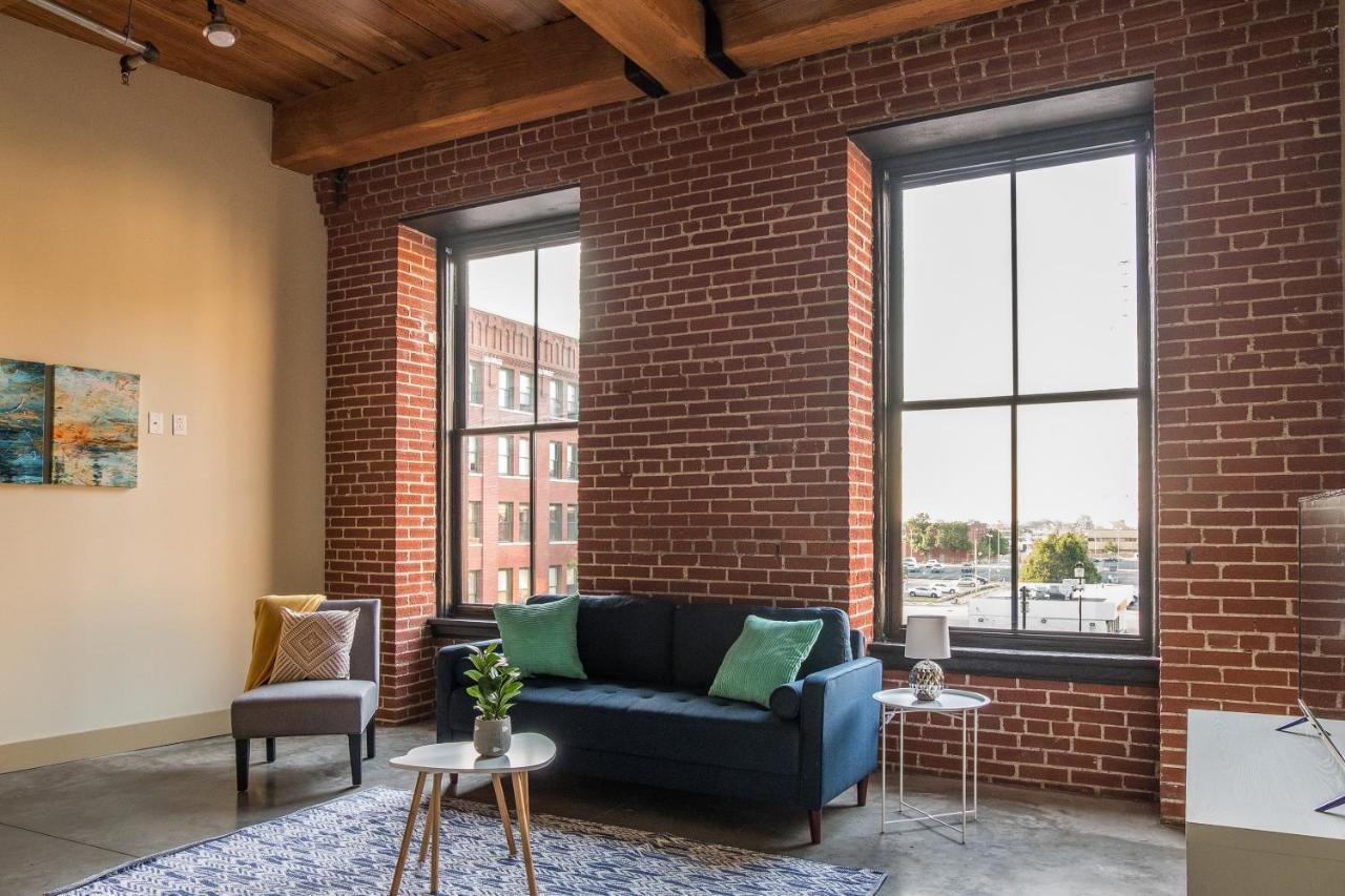 Frontdesk 1209 Washington Ave Apts Downtown St Louis Lägenhet Saint Louis Exteriör bild